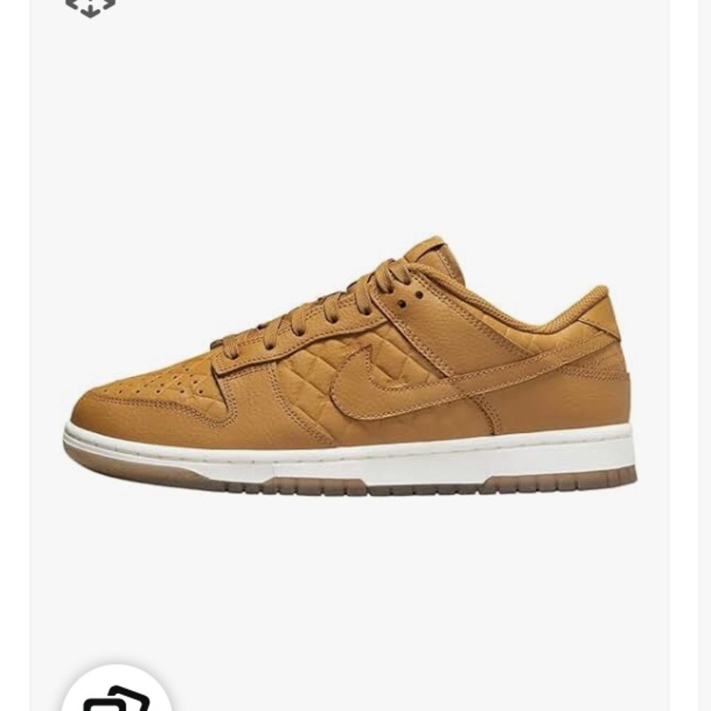 Women dunk low  (Wheat) size 9